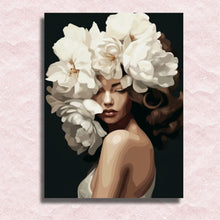 Laden Sie das Bild in den Galerie-Viewer, Weiße florale Eleganz-Leinwand – Malen nach Zahlen