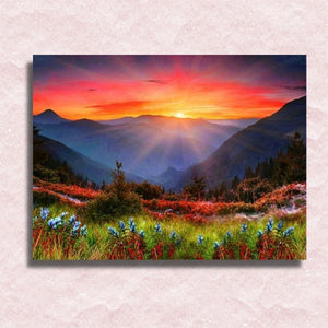 Brandende zonsondergang in de bergen Canvas - Schilderij op nummer winkel