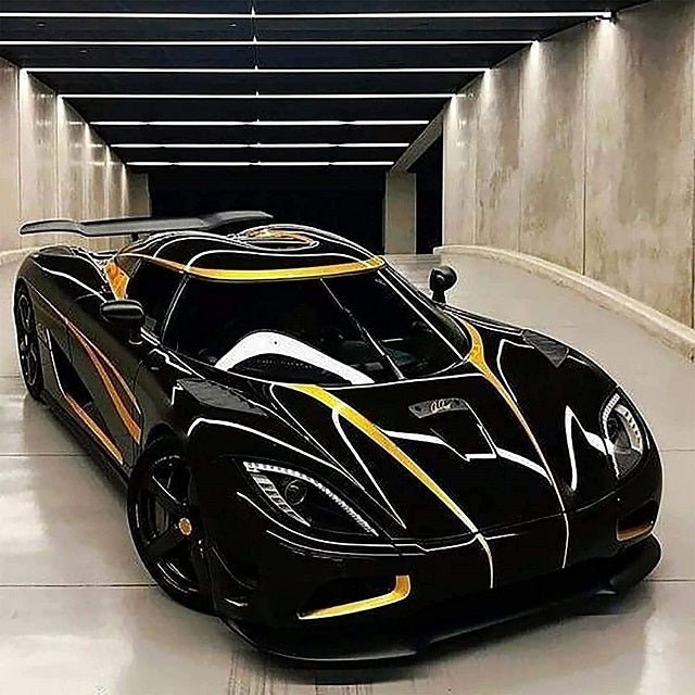 Amazing Black Racing Car - Painting by numbers shop